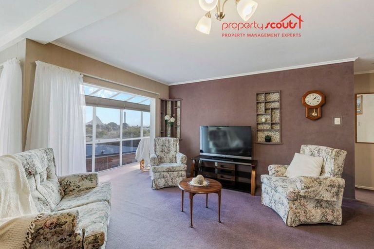 Photo of property in 3/422 Devon Street West, Lynmouth, New Plymouth, 4310