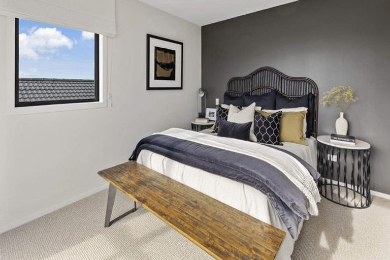 Photo of property in 26 Emerald Avenue, Rosehill, 2113