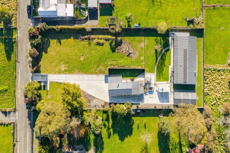 Photo of property in 20 Shanly Street, Waipawa, 4210