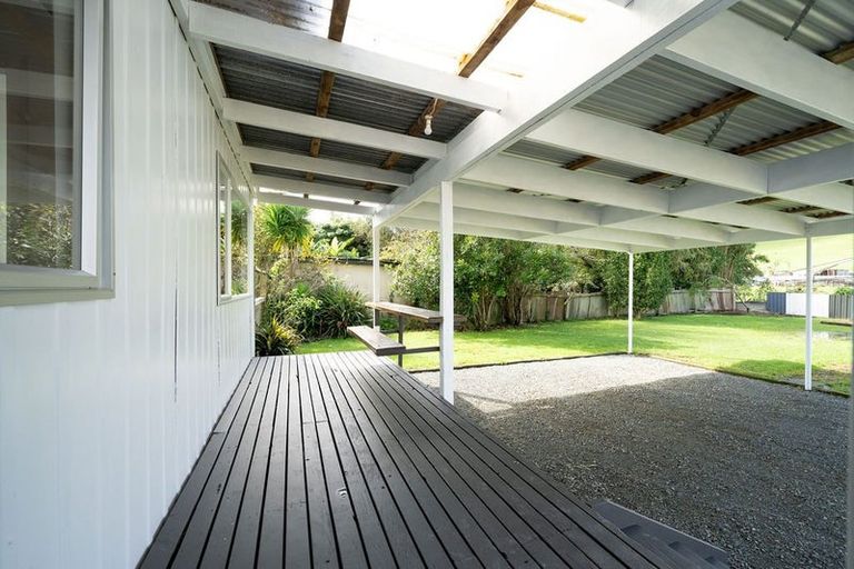 Photo of property in 60 Valley Road, Hikurangi, 0114