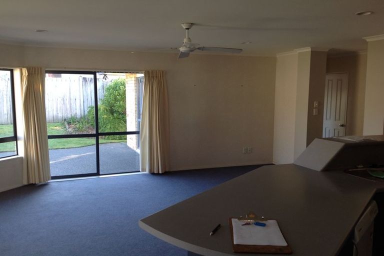 Photo of property in 73 Santa Monica Drive, Papamoa Beach, Papamoa, 3118