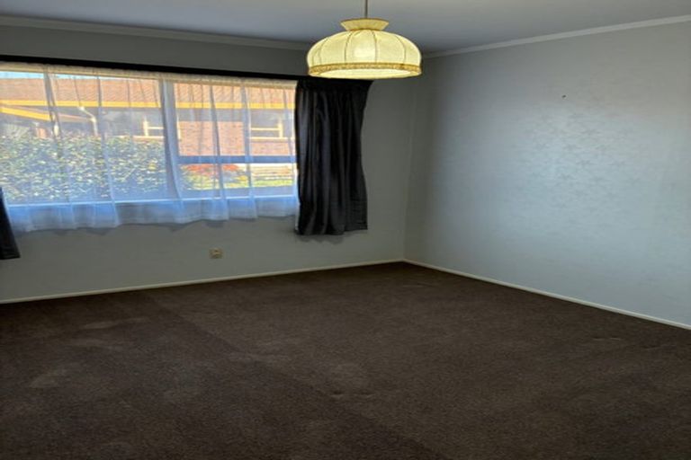 Photo of property in 10 The Spinney, Pahurehure, Papakura, 2113