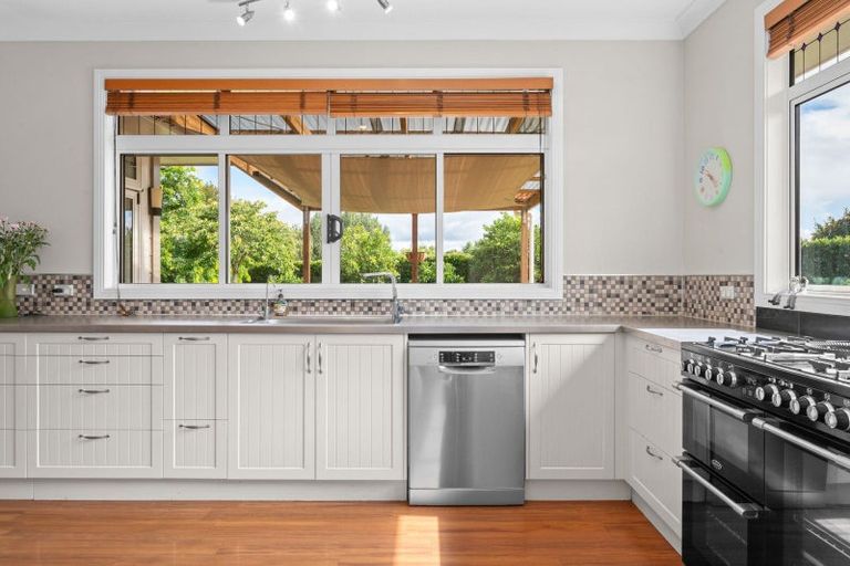 Photo of property in 15 Twin Oaks Drive, Tamahere, Hamilton, 3283