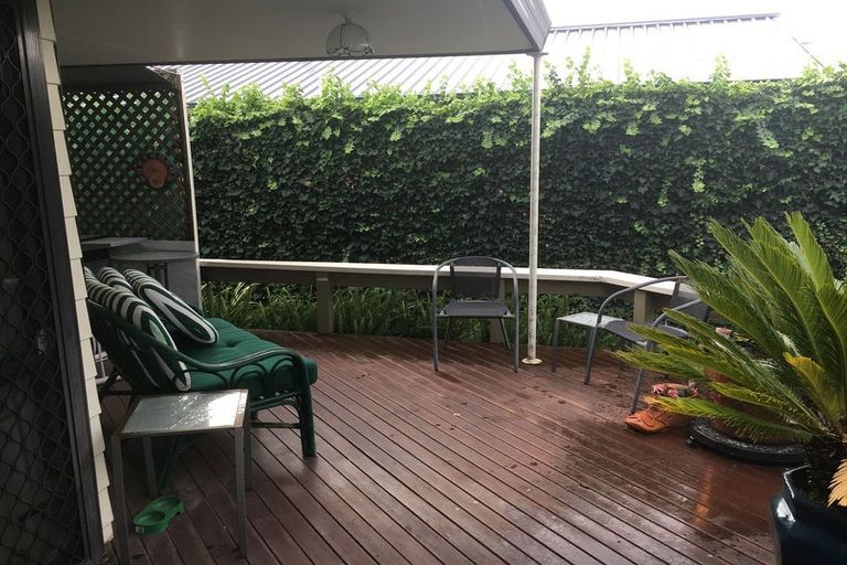 Photo of property in 14 Bennelong Place, Havelock North, 4130