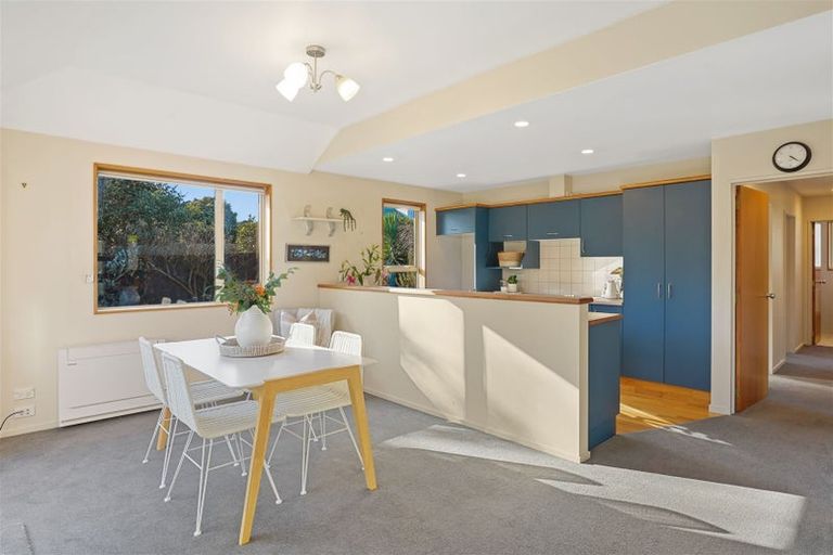 Photo of property in 106 Saint Martins Road, Saint Martins, Christchurch, 8022