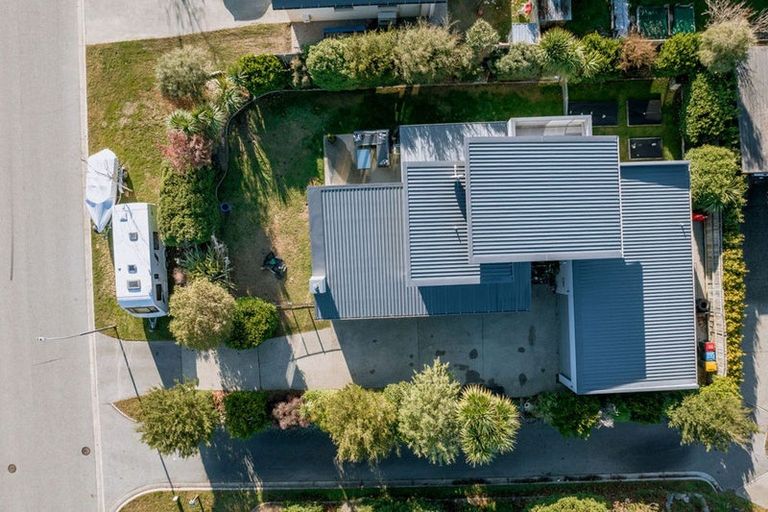 Photo of property in 3 Rere Road, Lake Hayes, Queenstown, 9304