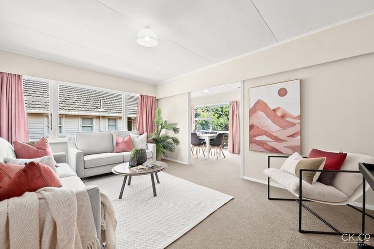 Photo of property in 44 Russell Road, Wainuiomata, Lower Hutt, 5014