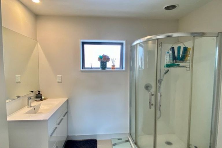 Photo of property in 12e Jutland Road, Manurewa, Auckland, 2102