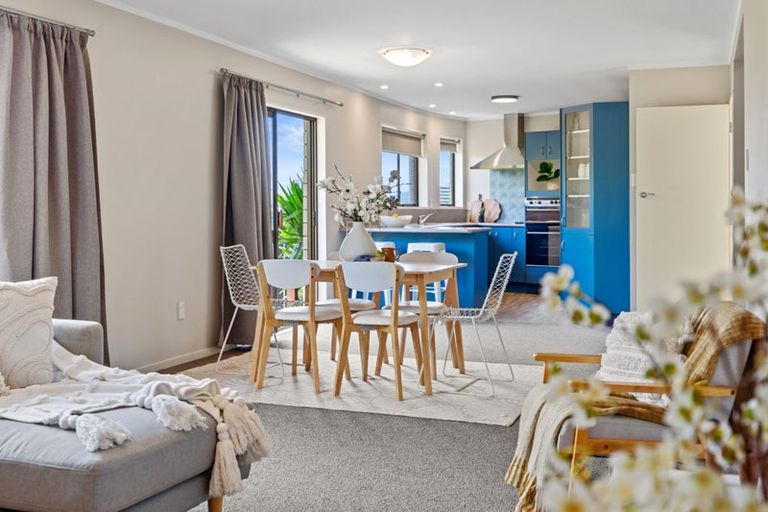 Photo of property in 34 Waikite Road, Welcome Bay, Tauranga, 3112