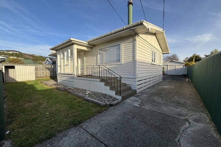Photo of property in 6 Maitland Avenue, Stoke, Nelson, 7011