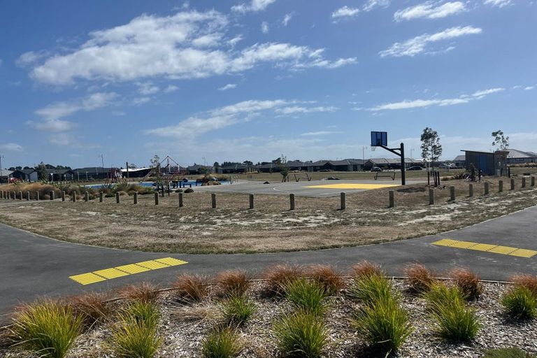 Photo of property in 32 Isa-lei Road, Kaiapoi, 7630