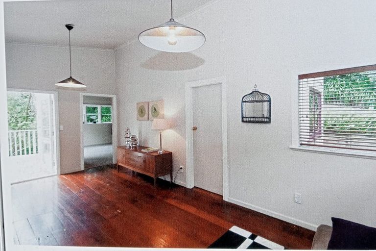 Photo of property in 20 Balfour Street, Mornington, Wellington, 6021