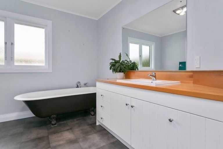 Photo of property in 69 Hall Street, Cambridge, 3434