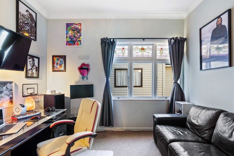 Photo of property in 144 Nelson Crescent, Napier South, Napier, 4110