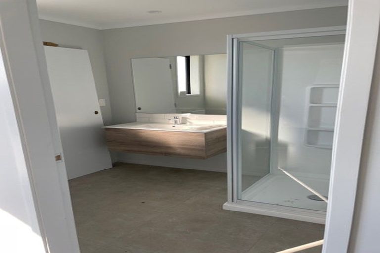 Photo of property in 6 Lattay Lane, Pyes Pa, Tauranga, 3112