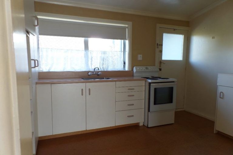 Photo of property in Stanmore Courts, 1/142 Stanmore Road, Linwood, Christchurch, 8011