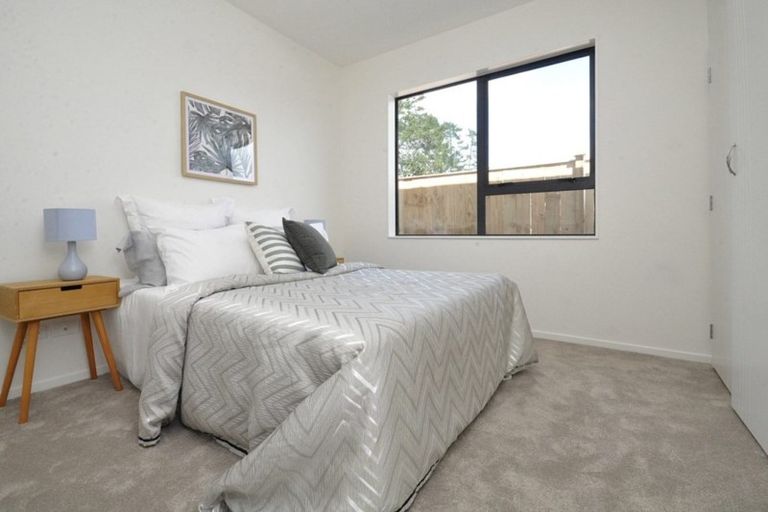 Photo of property in 20 Konoba Avenue, Kumeu, 0810