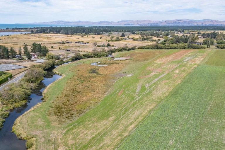 Photo of property in 11 Earlham Street, Brooklands, Christchurch, 8083