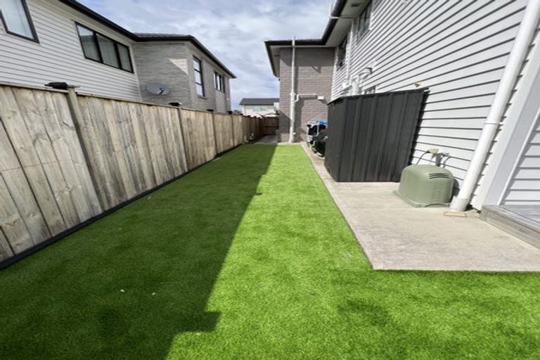 Photo of property in 92 Ksenia Drive, Flat Bush, Auckland, 2019