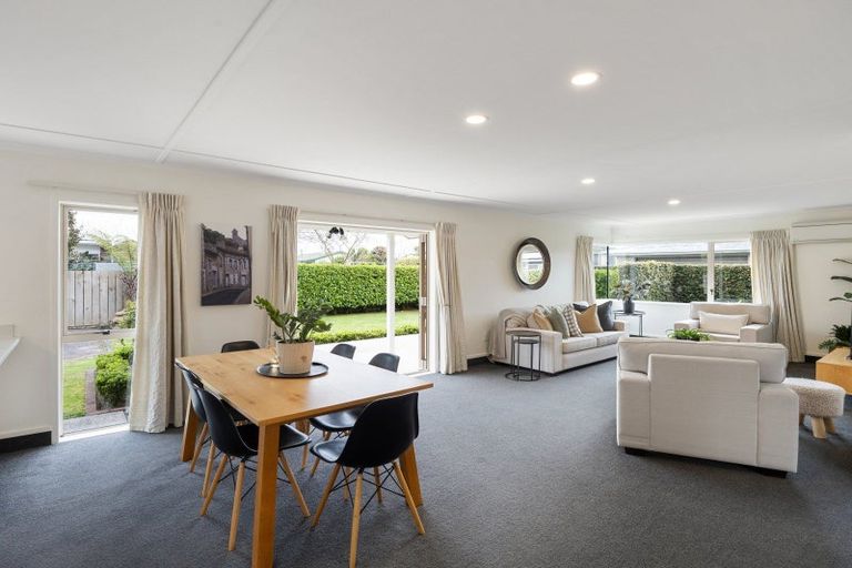 Photo of property in 14a Taylor Terrace, St Andrews, Hamilton, 3200