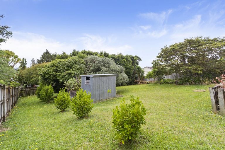 Photo of property in 34 Ranui Avenue, Ranui, Auckland, 0612