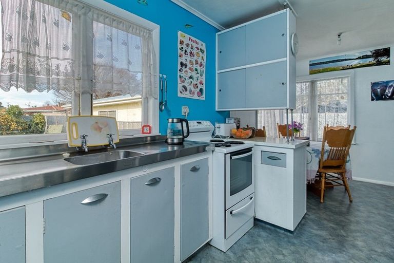 Photo of property in 15 Percy Spiller Avenue, Maraenui, Napier, 4110