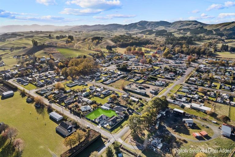 Photo of property in 1 Levin Street, Cheviot, 7310