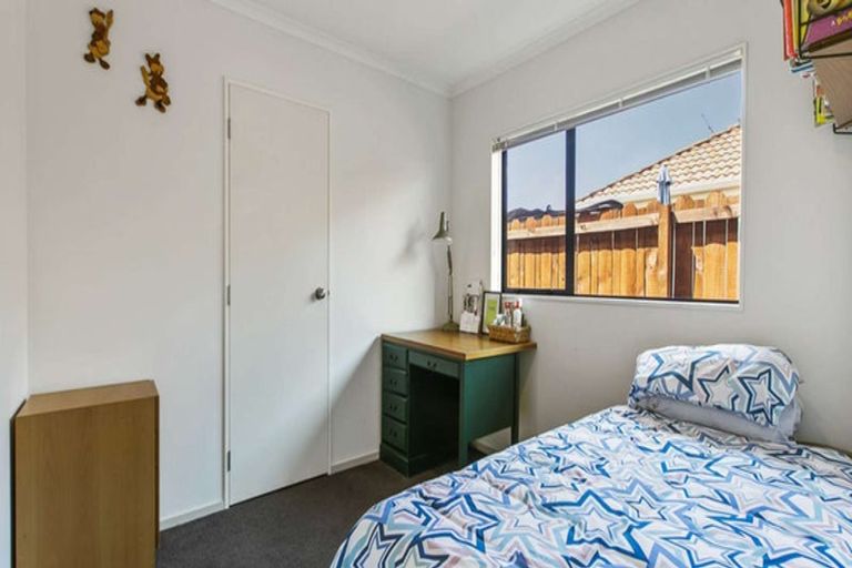 Photo of property in 150 Smales Road, East Tamaki, Auckland, 2013
