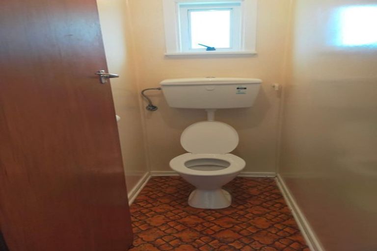 Photo of property in 97 Mcleod Road, Te Atatu South, Auckland, 0610