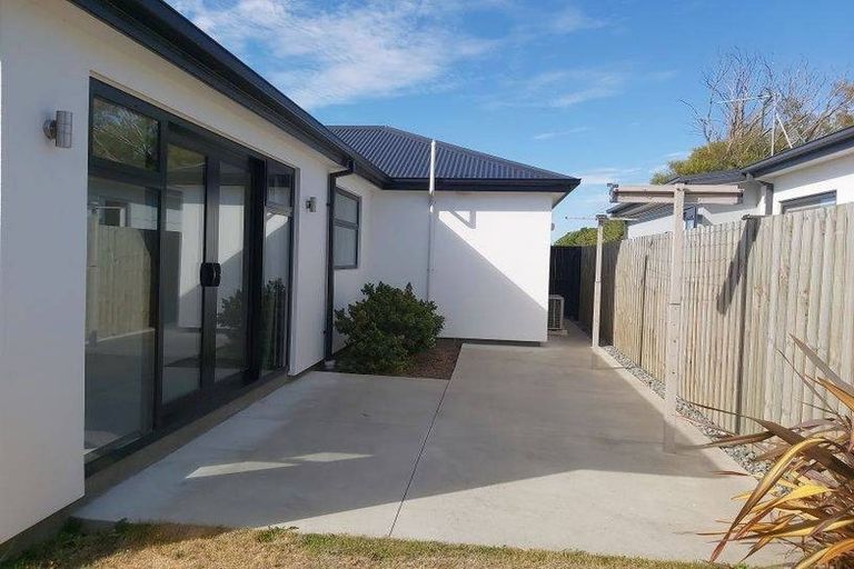 Photo of property in 2 Borderdale Street, Belfast, Christchurch, 8051