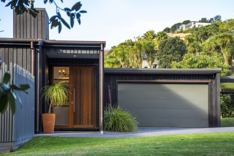 Photo of property in 19r Oceana Drive, Welcome Bay, Tauranga, 3175