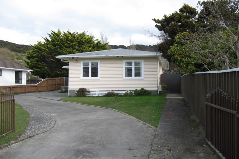 Photo of property in 67 Fraser Street, Wainuiomata, Lower Hutt, 5014