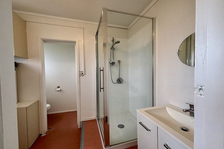 Photo of property in 43 Merton Street, Trentham, Upper Hutt, 5018