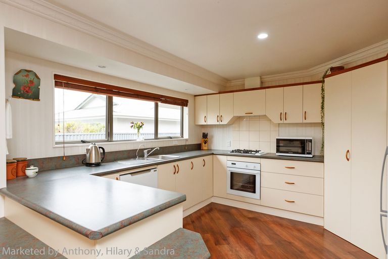 Photo of property in 3 Sandstrom Grove, Feilding, 4702