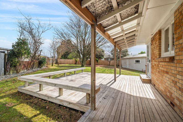 Photo of property in 4 Dawson Drive, Ngongotaha, Rotorua, 3010