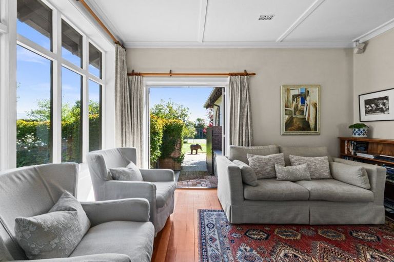 Photo of property in 35 Greenwood Road, Havelock North, 4130