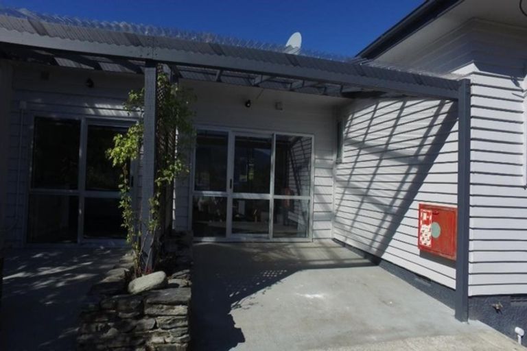 Photo of property in 9 Southberg Avenue, Frankton, Queenstown, 9300