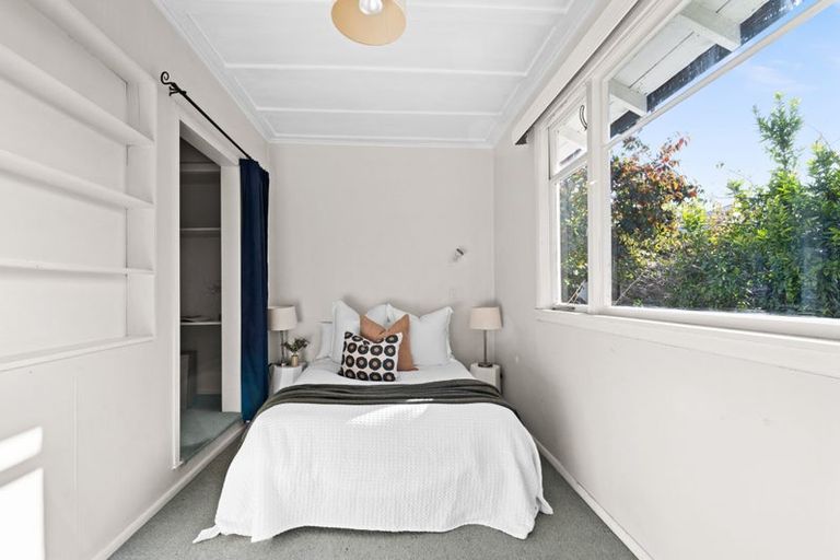 Photo of property in 112 Davis Street, Saint Leonards, Hastings, 4120