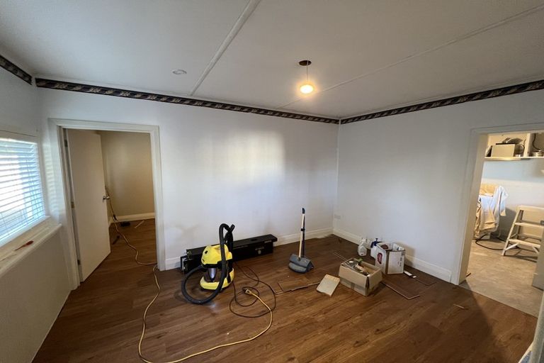 Photo of property in 6 Brighton Terrace, Murrays Bay, Auckland, 0630