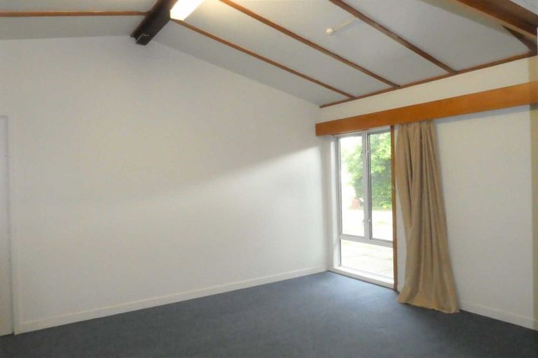 Photo of property in 3 Wadeley Road, Ilam, Christchurch, 8041