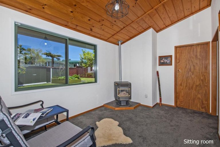 Photo of property in 14 Sierra Avenue, Te Kamo, Whangarei, 0112