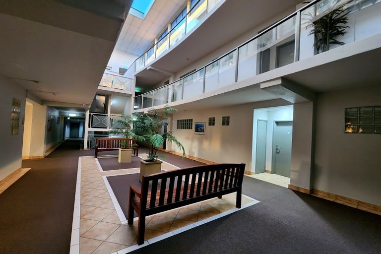Photo of property in 4/281 Maunganui Road, Mount Maunganui, 3116