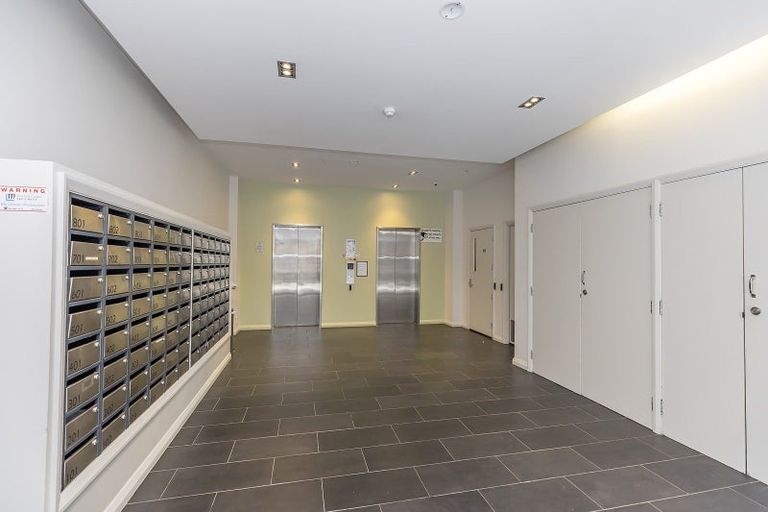 Photo of property in Monvie Apartments, 312/15 Holland Street, Te Aro, Wellington, 6011