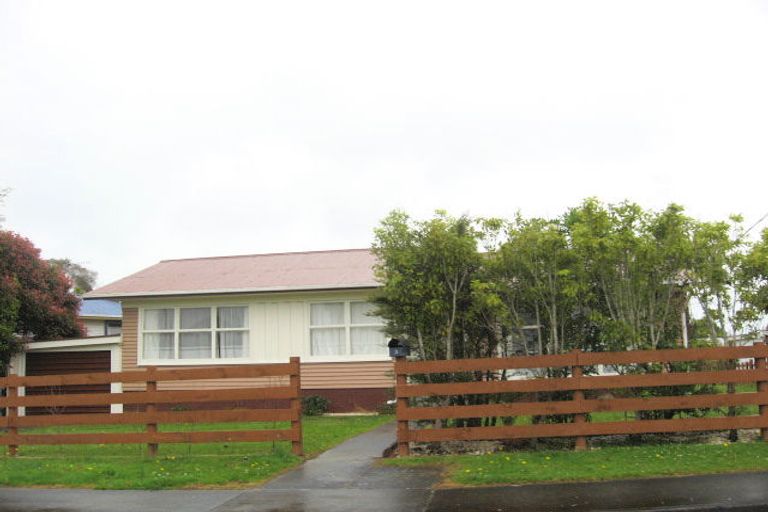 Photo of property in 3 Kokich Crescent, Onerahi, Whangarei, 0110