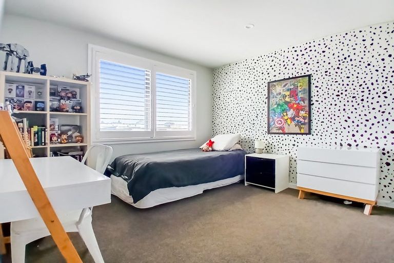 Photo of property in 17 Dorricott Avenue, Hobsonville, Auckland, 0616