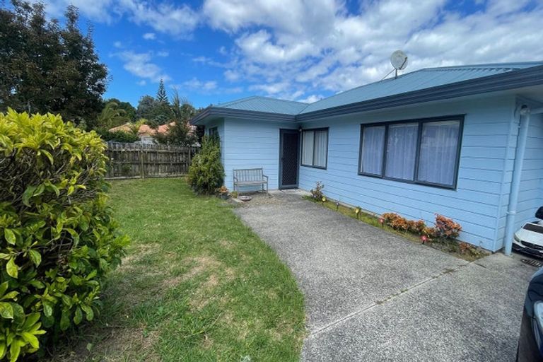 Photo of property in 1/14 Knott Road, Stanmore Bay, Whangaparaoa, 0932