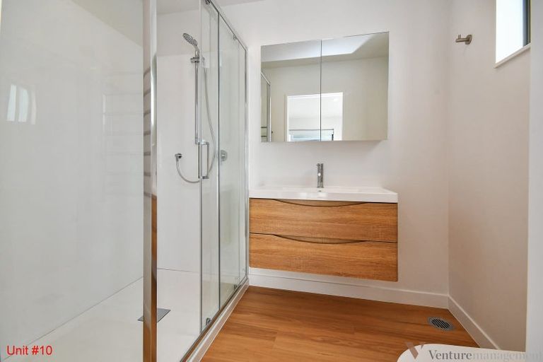 Photo of property in 10/22 James Laurie Street, Henderson, Auckland, 0612