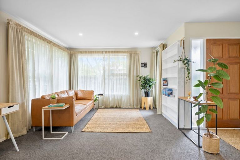 Photo of property in 1/28 Konini Street, Riccarton, Christchurch, 8041