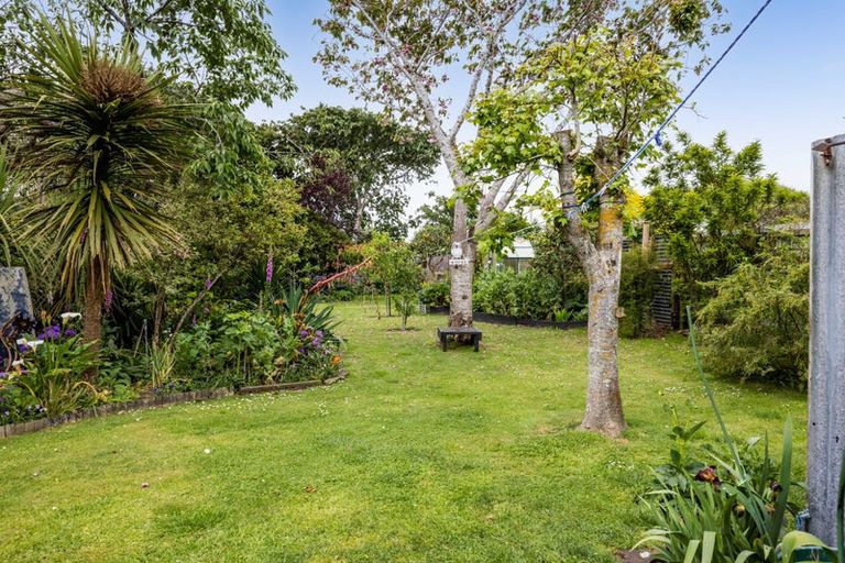 Photo of property in 6 Galt Street, Hawera, 4610