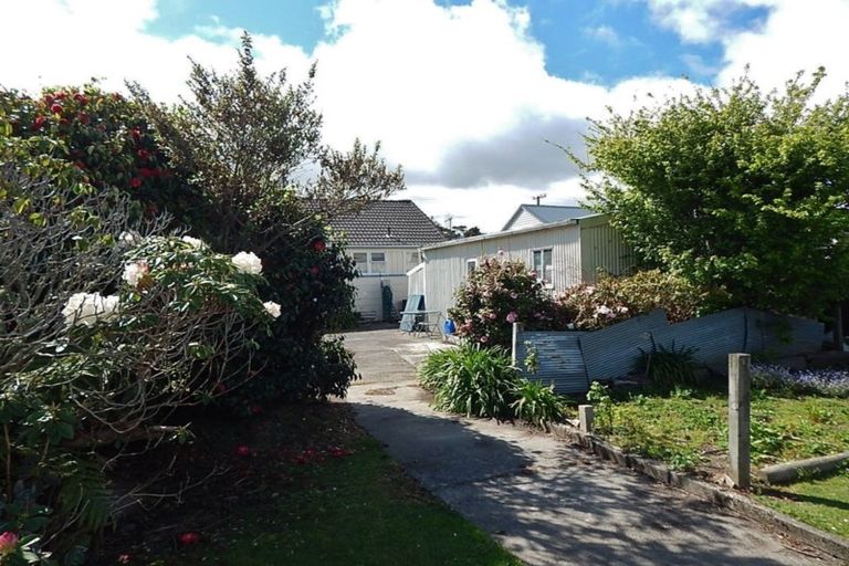 Photo of property in 56 Domett Street, Westport, 7825